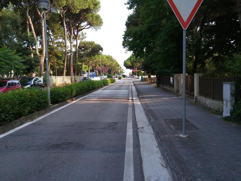 Casa Marialuigia - Appartamenti Solo Per Famiglie Lido di Jesolo Exterior photo